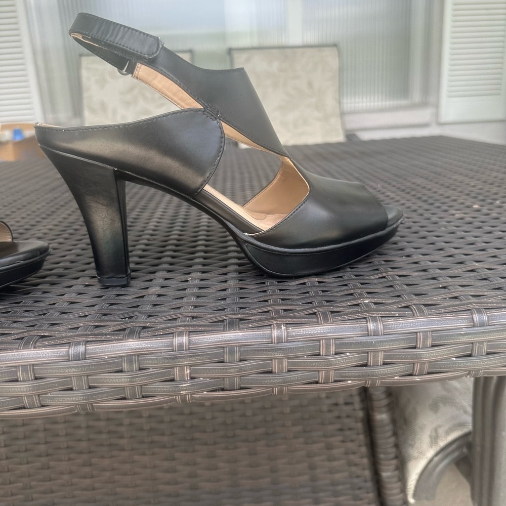 Naturalizer Black Peep-Toe Heels